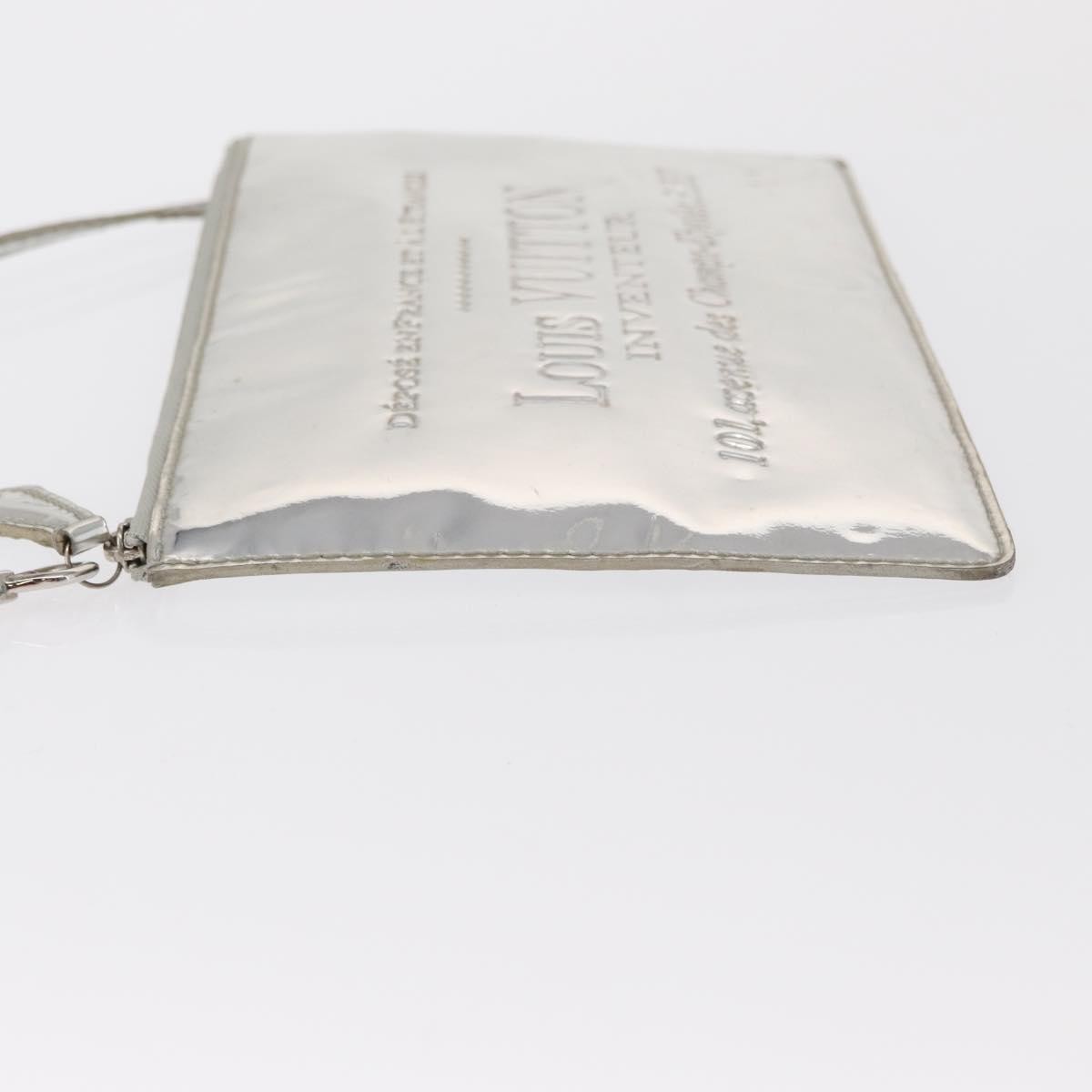 Louis Vuitton Pochette Clutch Silver Good condition - Model View