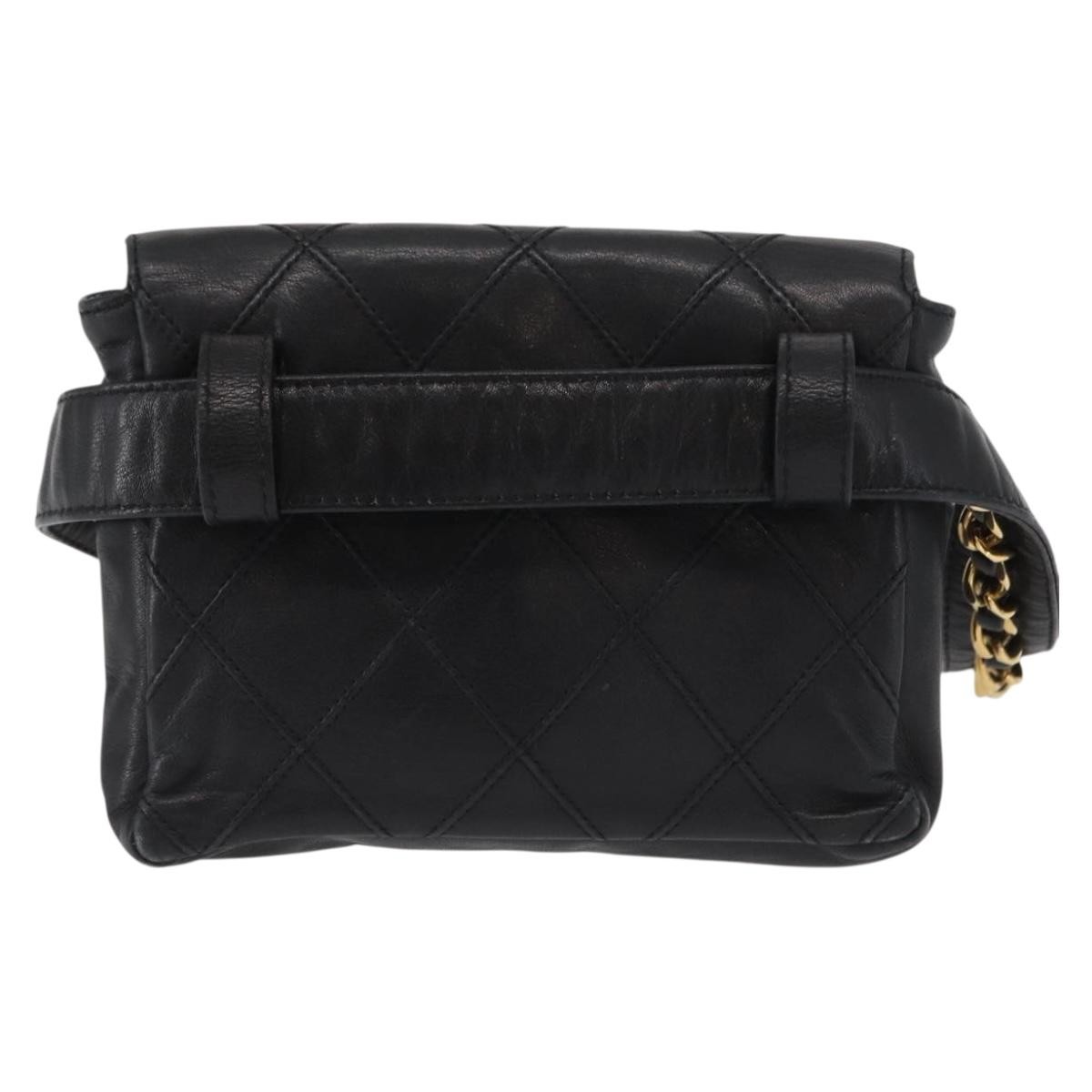 Chanel Vintage CC Flap Waist Bag Black Leather Good condition - Back View