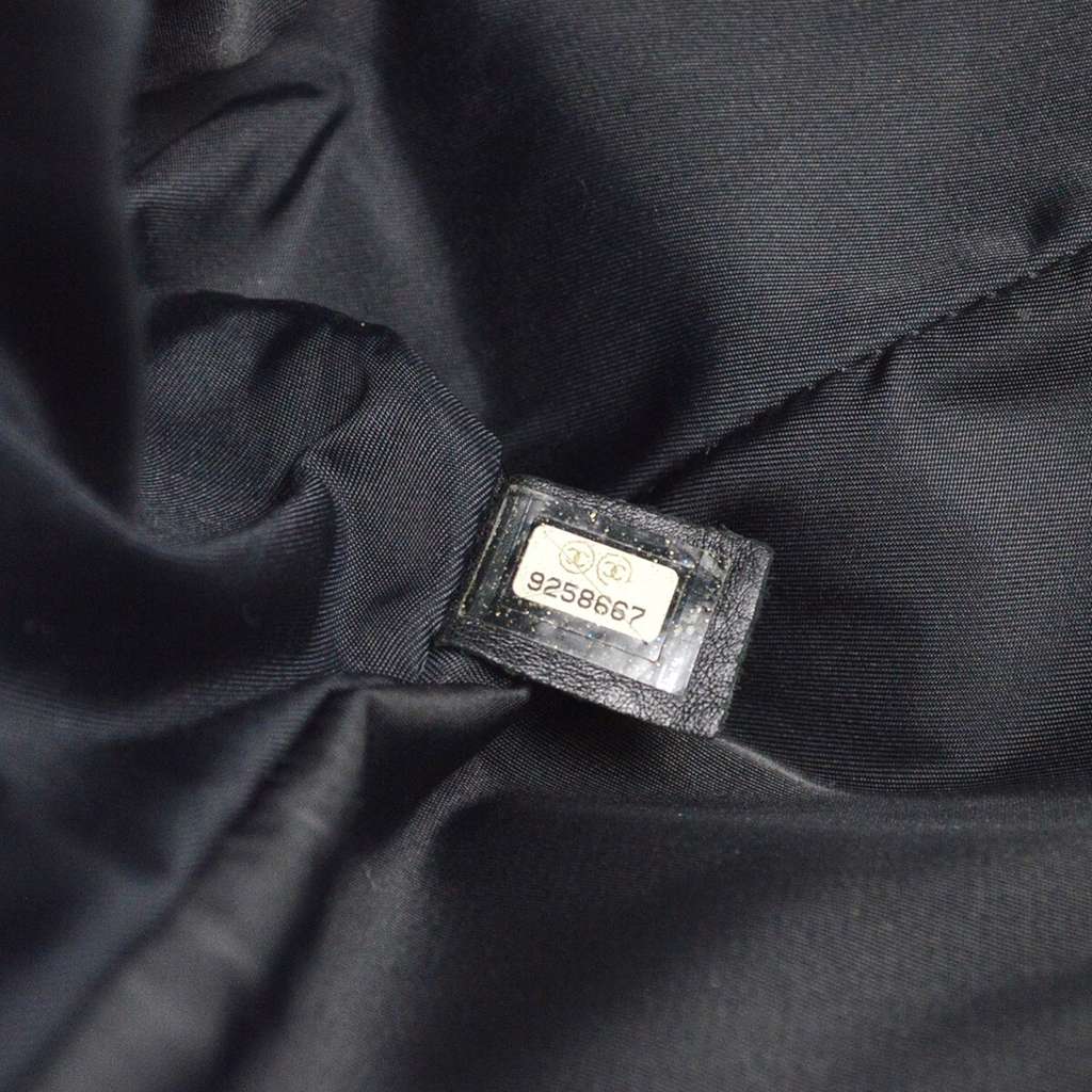 Chanel Sport Line Flap Messenger Bag Black Good condition - Box View