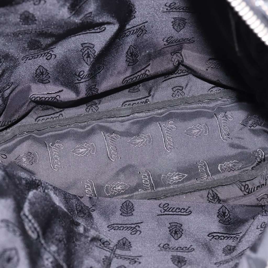 Gucci Front Zip Messenger Black Leather Good condition - Box View