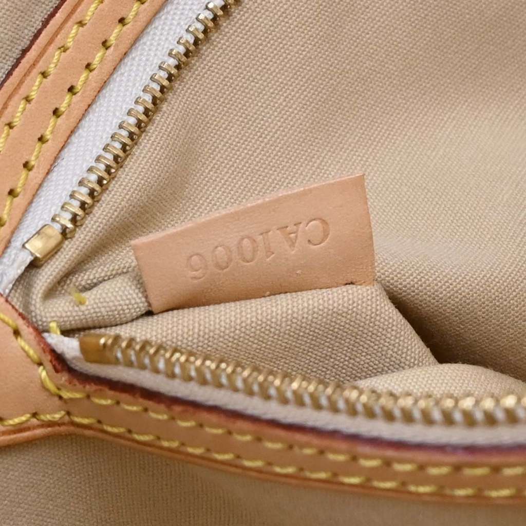 Louis Vuitton Pampelonne Handbag White Canvas Good condition - Model View