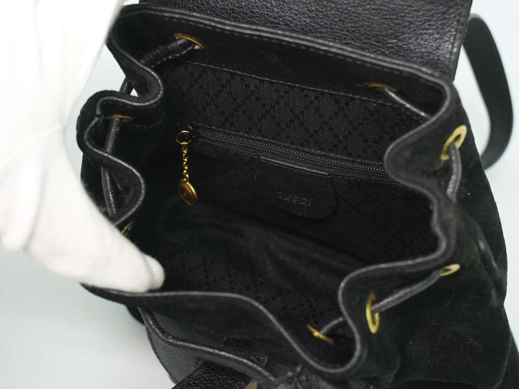 Gucci Gucci bamboo backpack Black Suede Fair condition - Model View