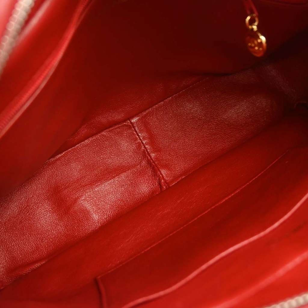 Chanel Vintage CC Pocket Camera Shoulder Bag Red Leather Good condition - Inside View