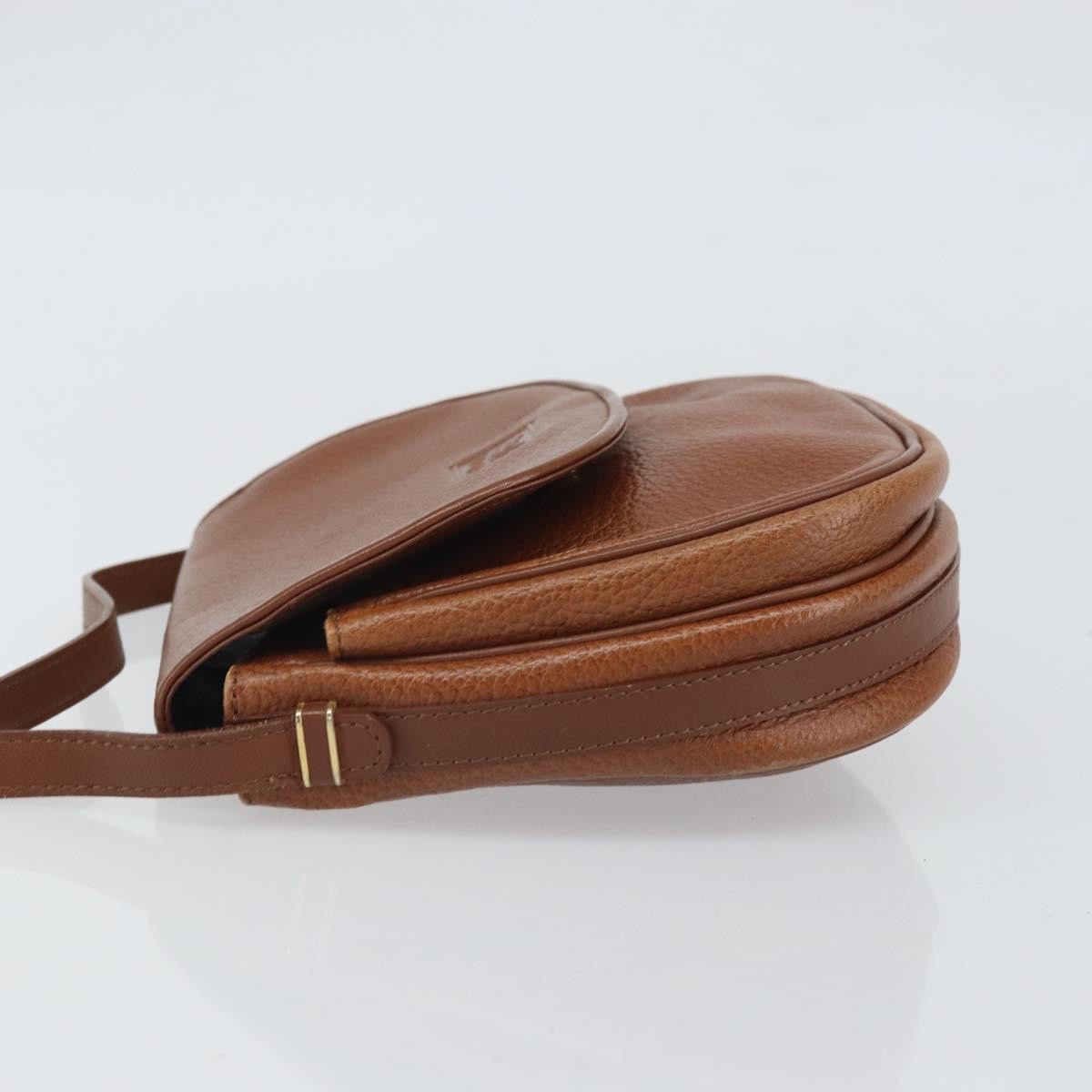 Burberry Vintage Shoulder Bag Brown Leather Good condition - Model View