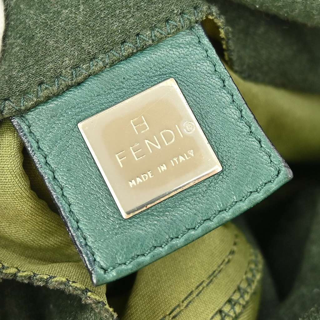 Fendi Vintage Flap Shoulder Bag Green Canvas Good condition - Model View