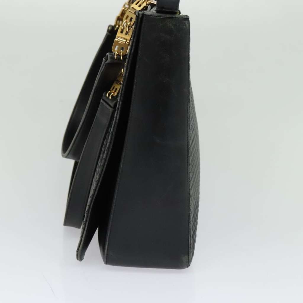 Bally Vintage Shoulder Bag Black Leather Good condition - Model View