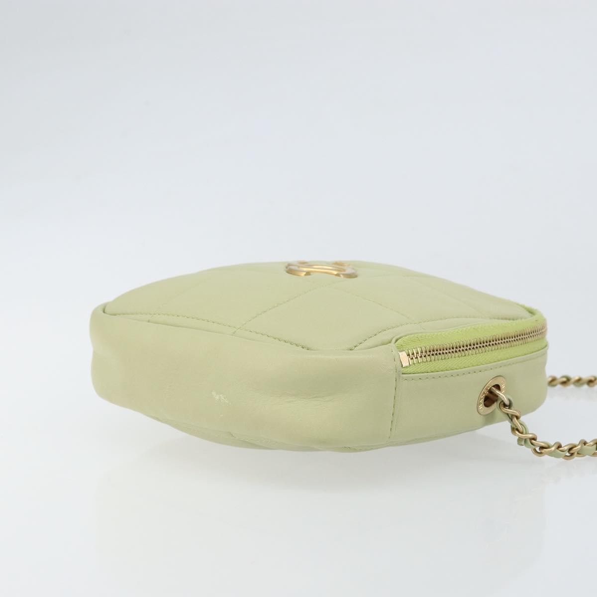 Chanel Diamond Chain Crossbody Bag Green Leather Good condition - Inside View