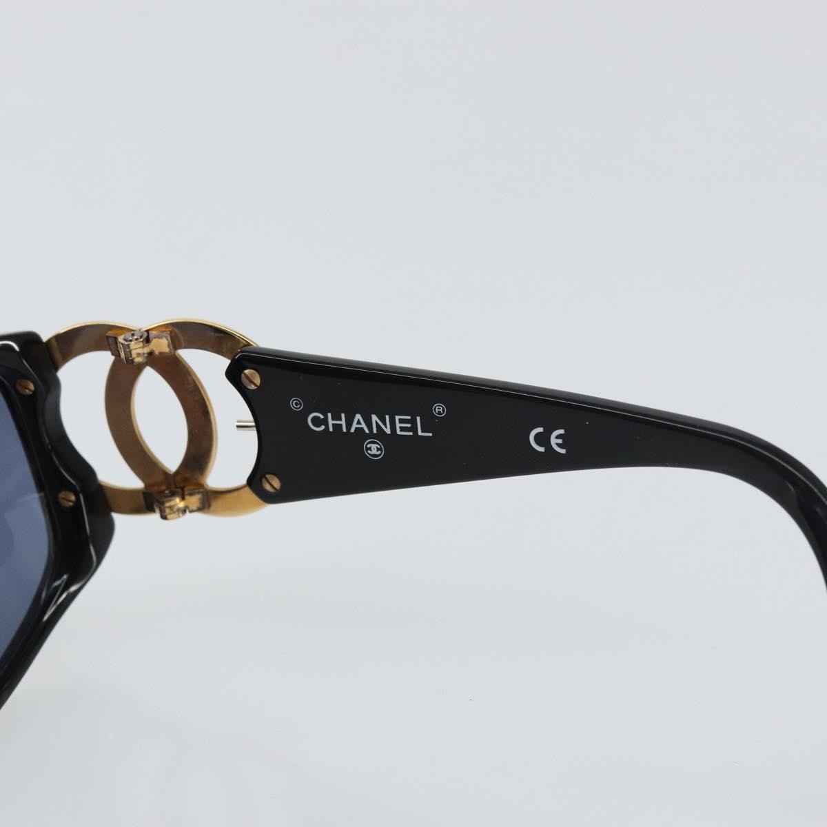 Chanel Logo CC Sunglasses Black Plastic Good condition - Box View