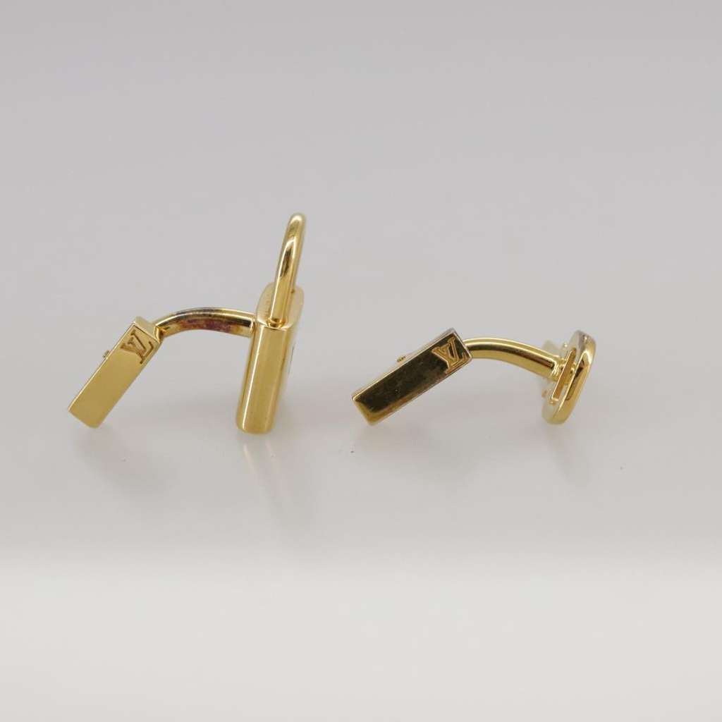 Louis Vuitton Padlock and Key Logo Cufflinks Gold Silver Good condition - Model View