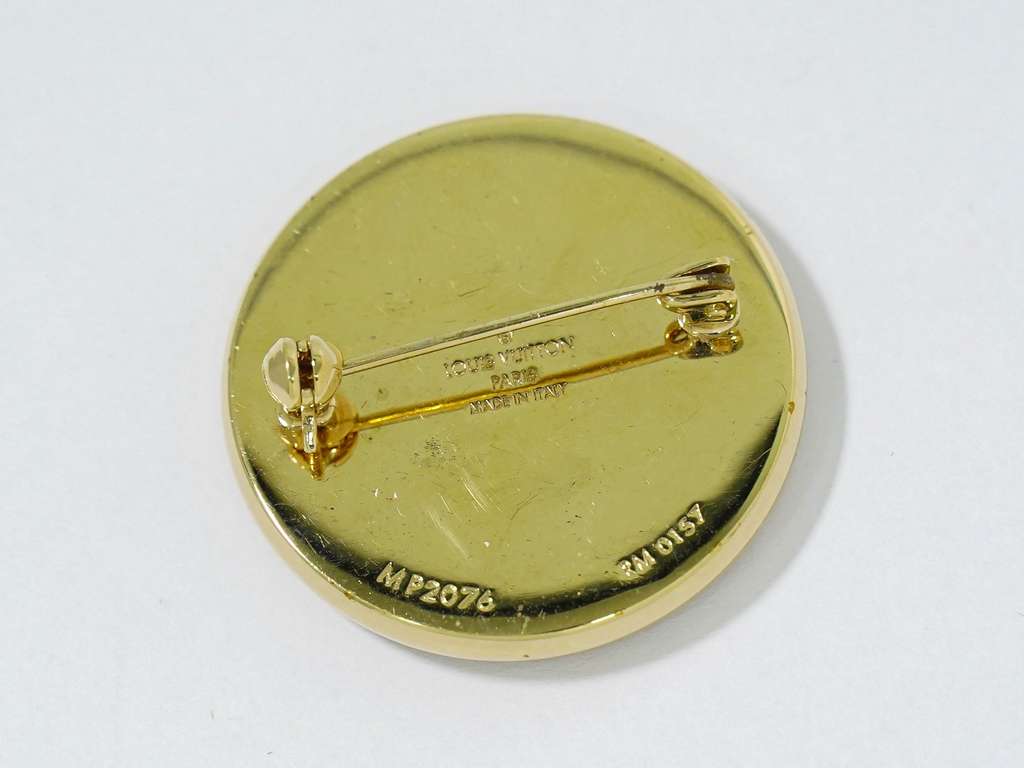 Louis Vuitton Single LV Snowflake Pin Brown Good condition - Back View