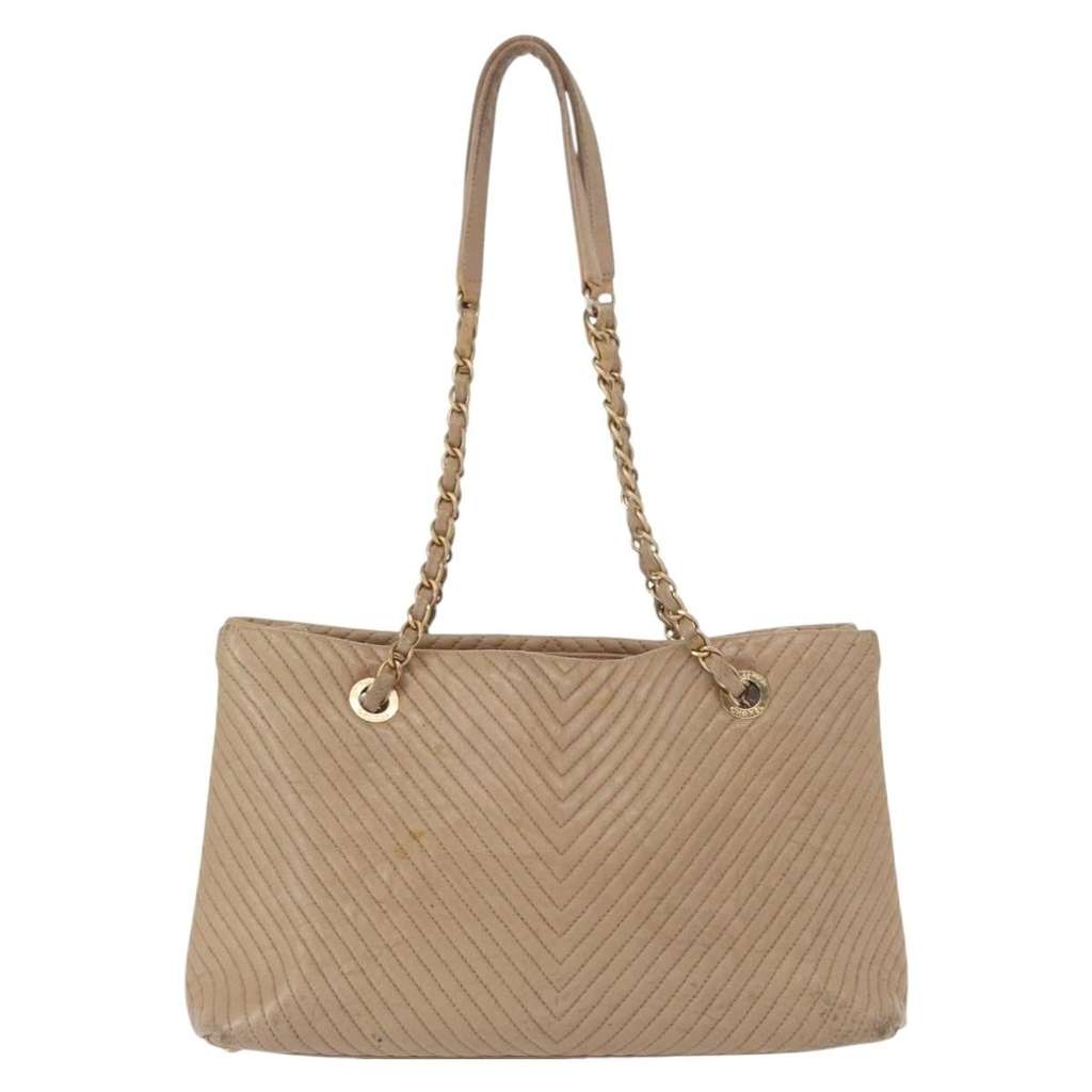 Chanel Medallion Charm Tote Beige Leather Good condition - Back View