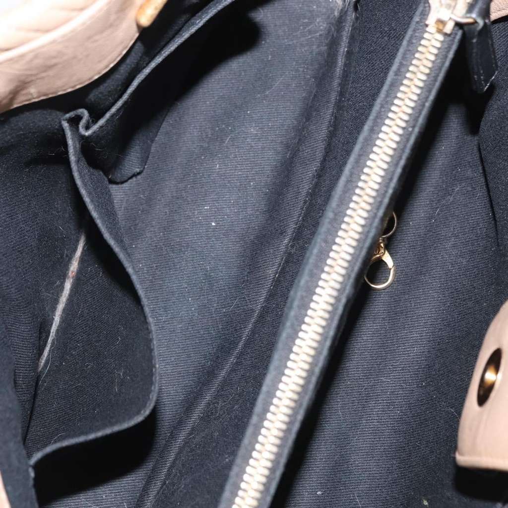 Chanel Medallion Charm Tote Beige Leather Good condition - Box View