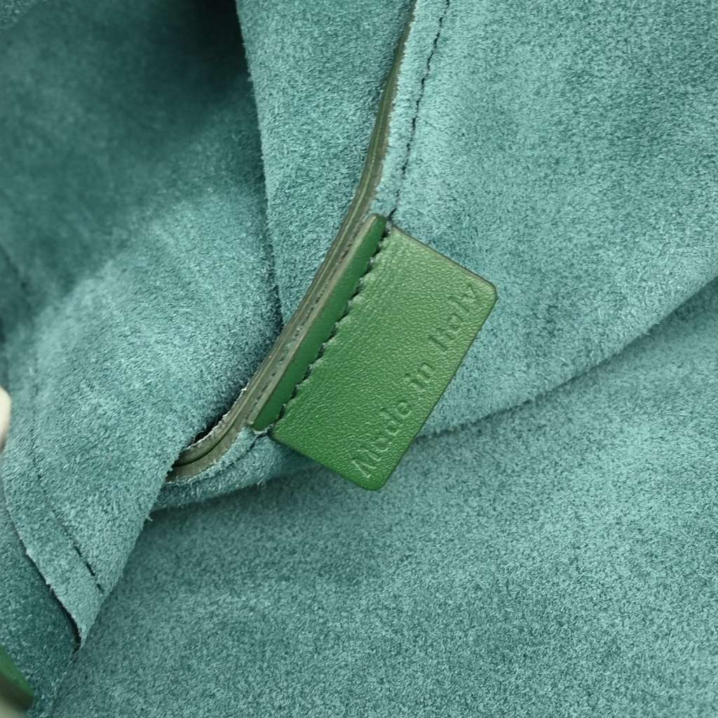 Celine Cabas Hobo Green Leather Good condition - Model View