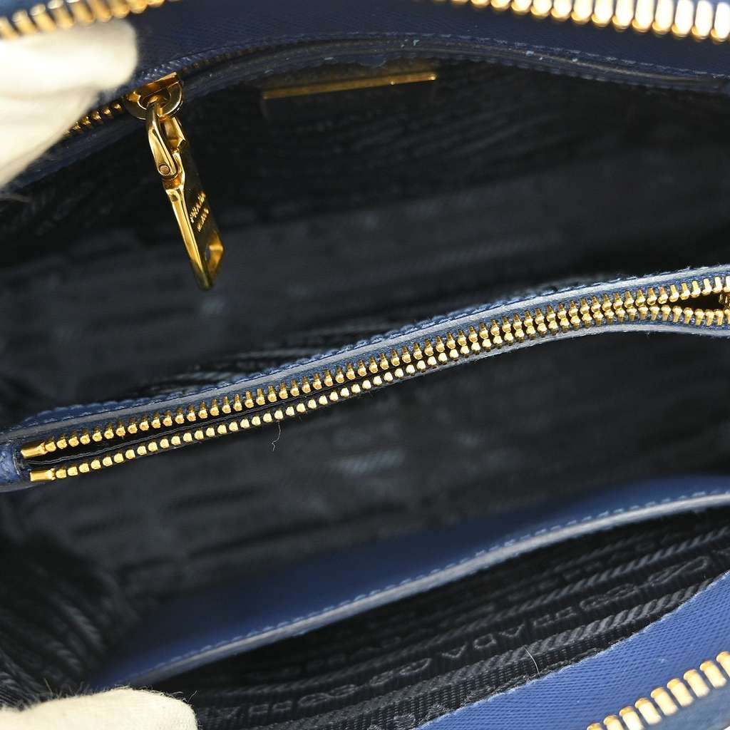 Prada Promenade Bag Blue Leather Good condition - Inside View