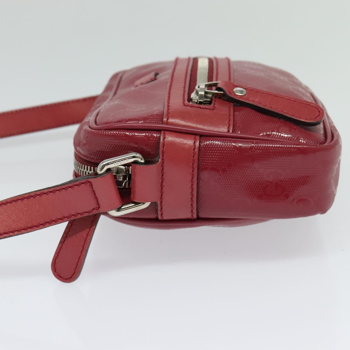 Gucci Zip Messenger Bag (Outlet) Red Canvas Good condition - Inside View