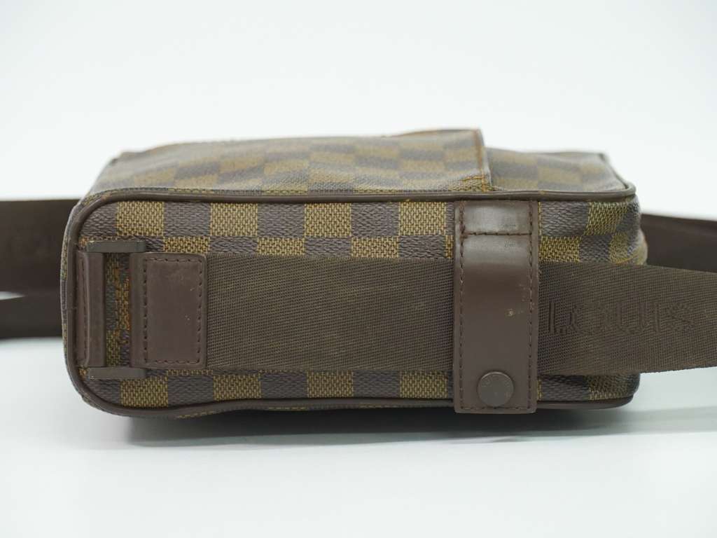 Louis Vuitton Olav Handbag Brown Canvas Good condition - Inside View