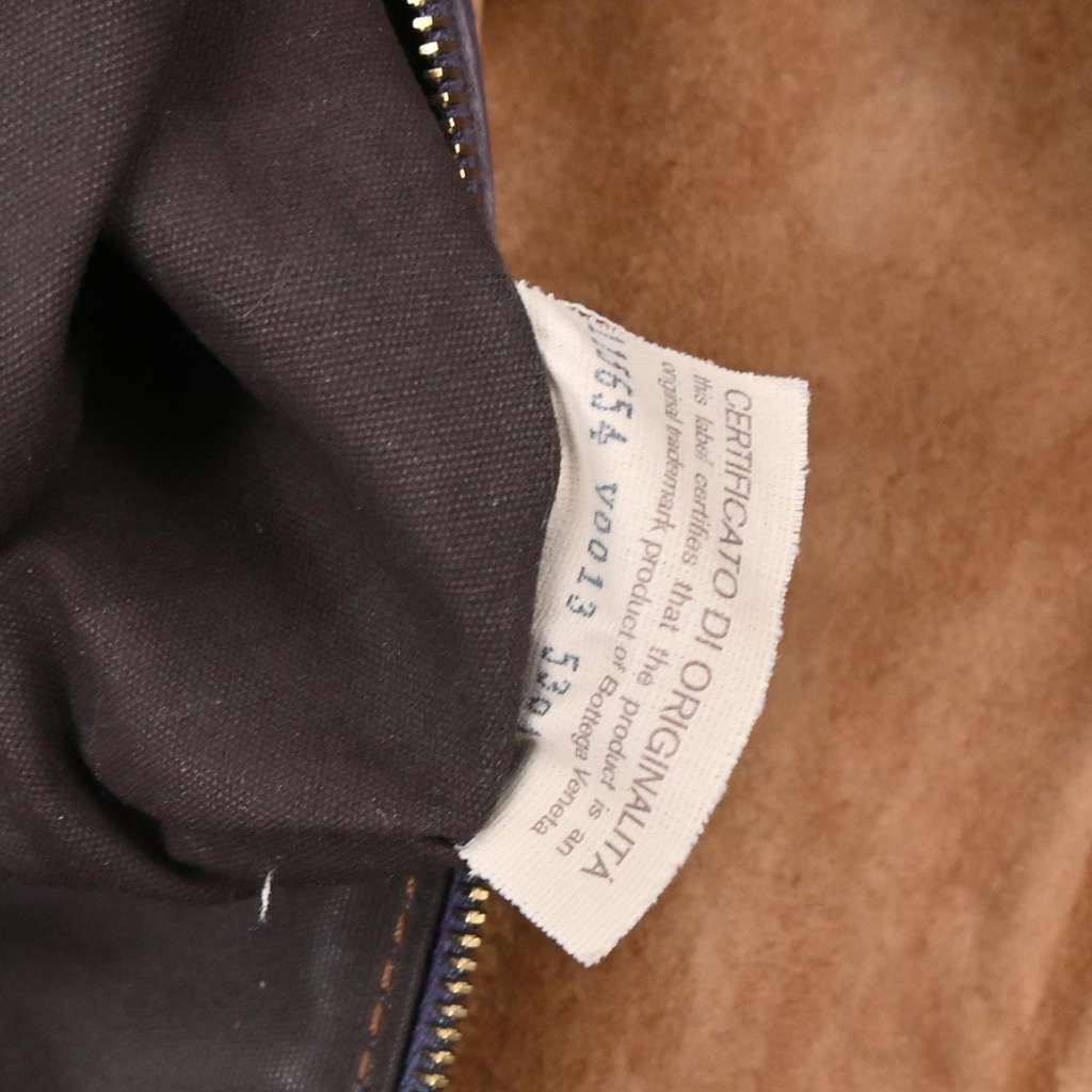 Bottega Veneta Veneta Hobo Purple Leather Good condition - Box View