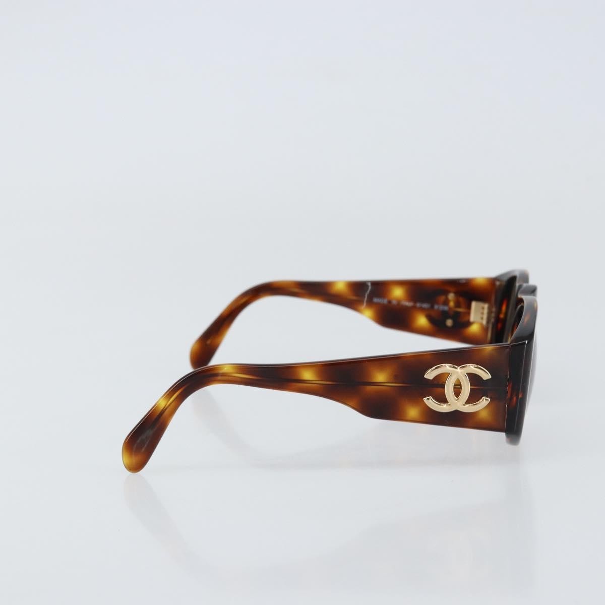 Chanel CHANEL Logo Sunglasses Eye Wear Brown Plastic Good condition - Model View
