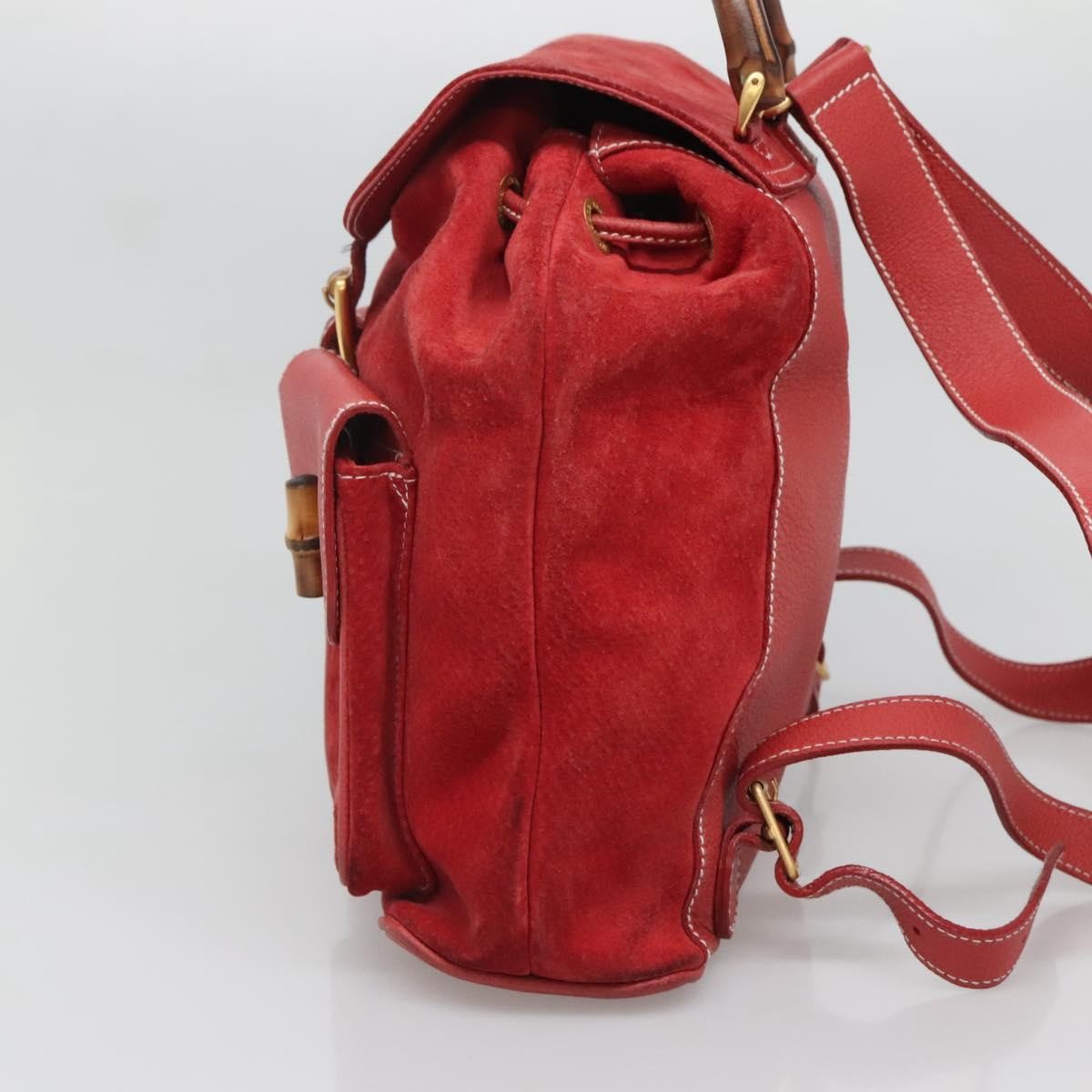 Gucci Bamboo Tassel Backpack Red Suede Good condition - Model View