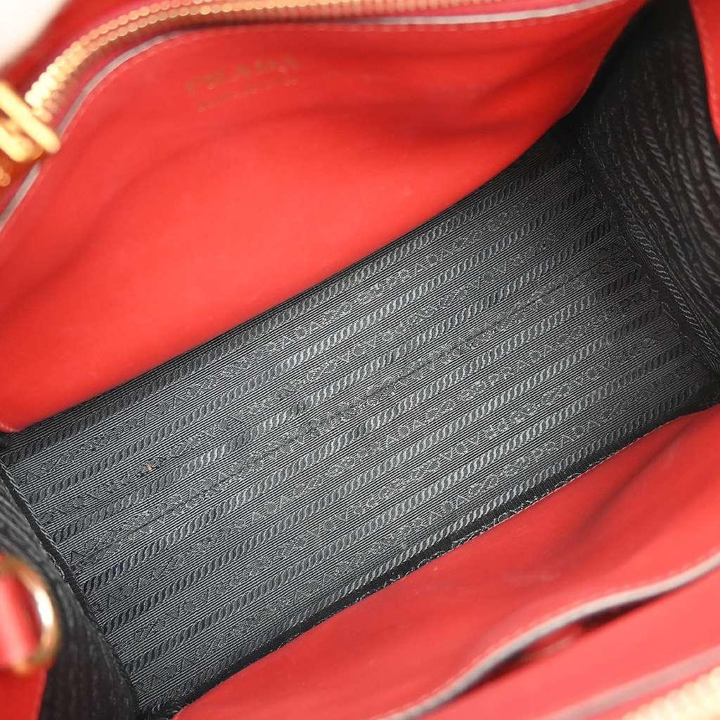 Prada Paradigme Tote Red Leather Good condition - Inside View