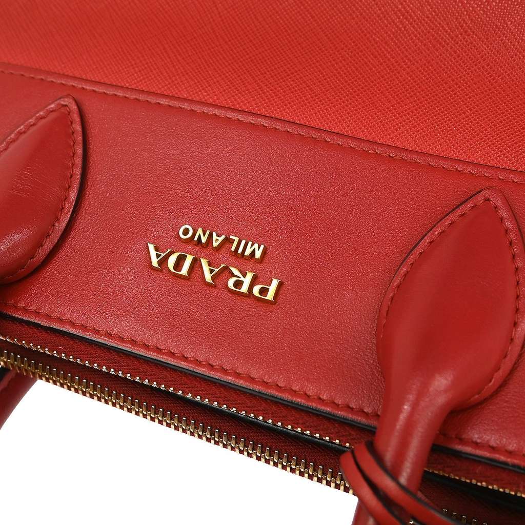 Prada Paradigme Tote Red Leather Good condition - Box View