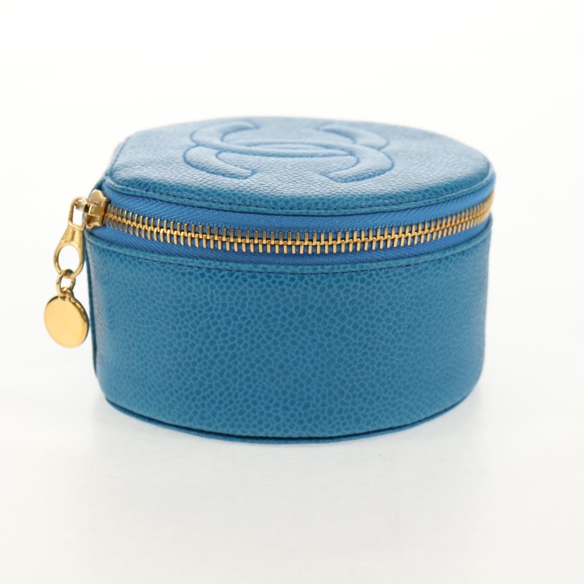 Chanel Vintage Timeless Round Jewelry Case Blue Leather Good condition - Model View