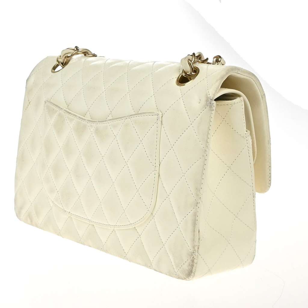 Chanel Timeless - Classic Double Flap Bag Beige Leather Fair condition - Model View