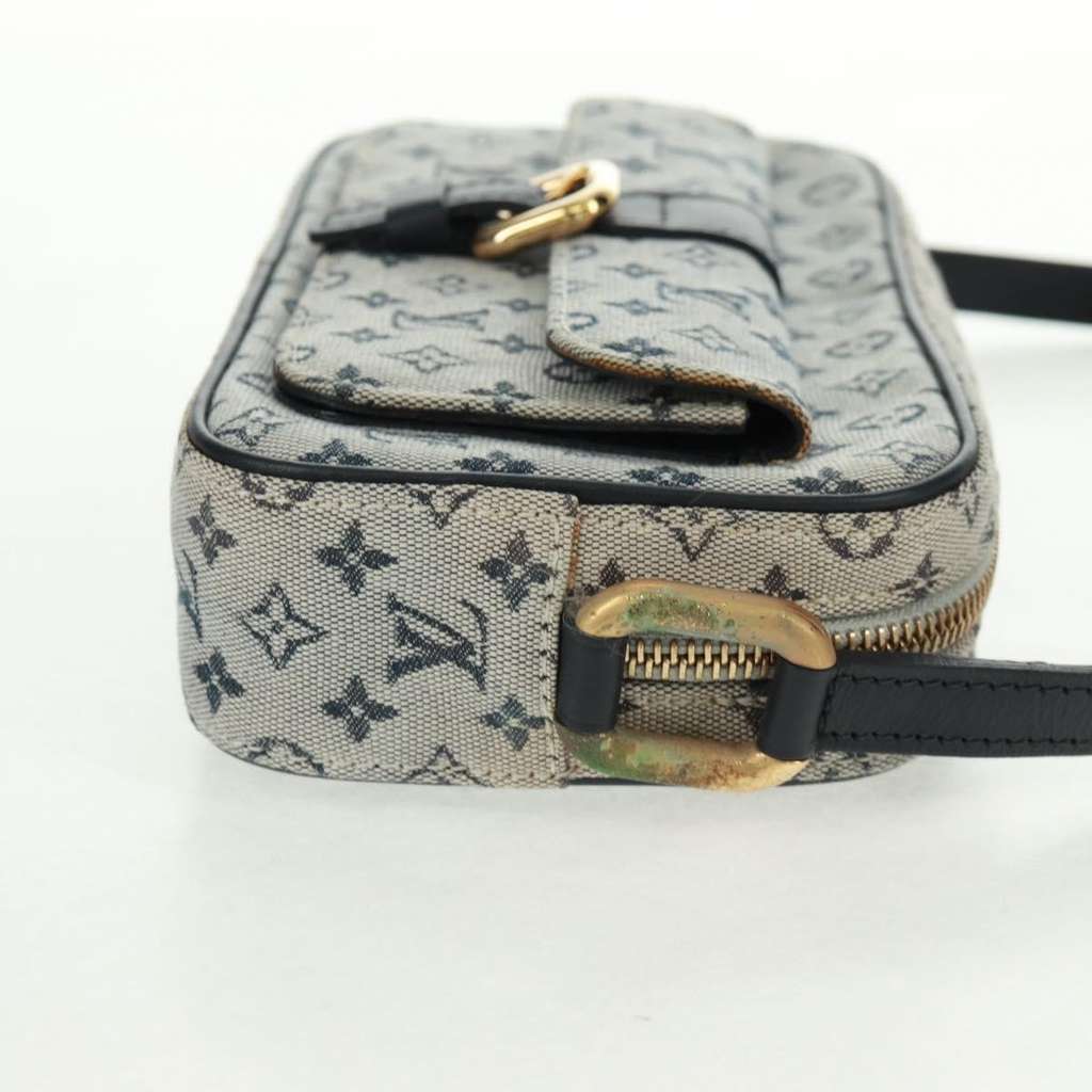 Louis Vuitton Juliette Crossbody Bag Blue Canvas Good condition - Model View