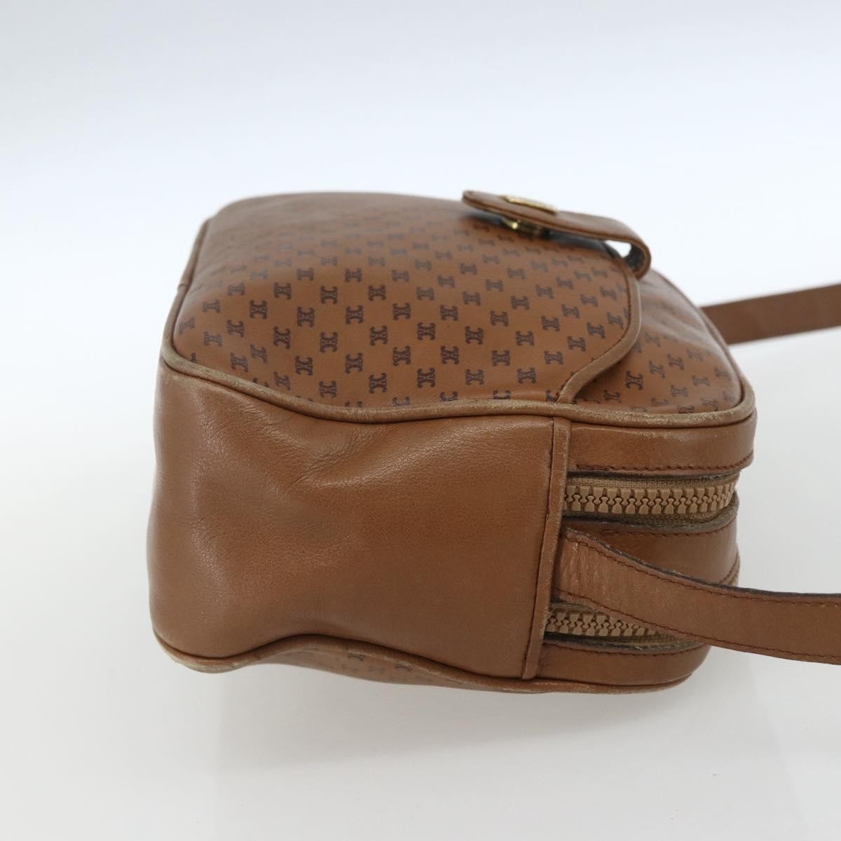 Celine Vintage Macadam Shoulder Bag Brown Canvas Good condition - Model View