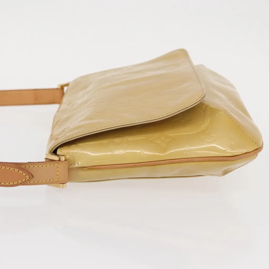 Louis Vuitton Thompson Street Handbag Beige Good - Model View