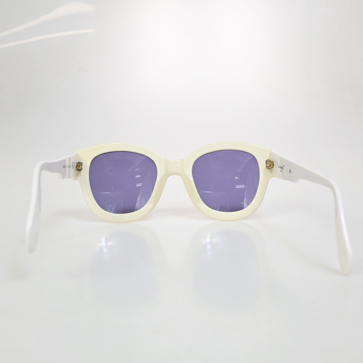 Chanel CHANEL Logo Sunglasses Eye Wear White Plastic Good condition - Back View