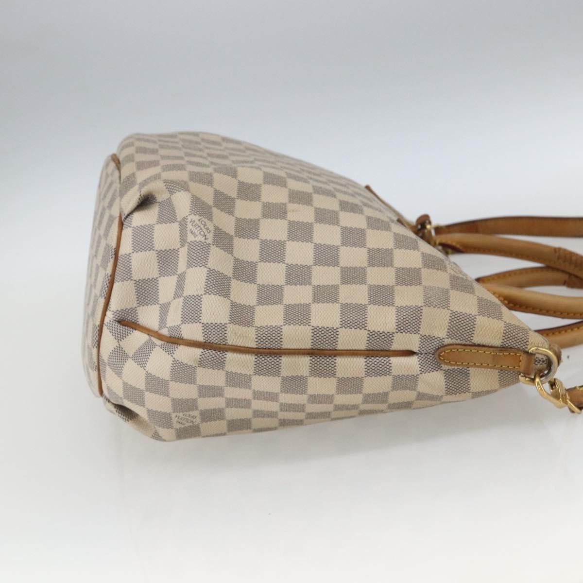 Louis Vuitton Riviera Handbag Beige Canvas Good condition - Model View