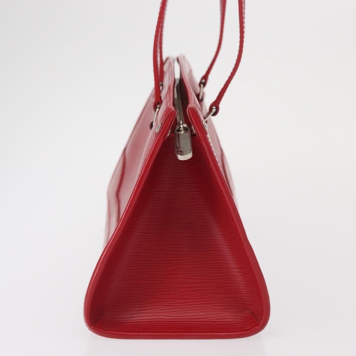 Louis Vuitton Madeleine Handbag Red Good condition - Model View