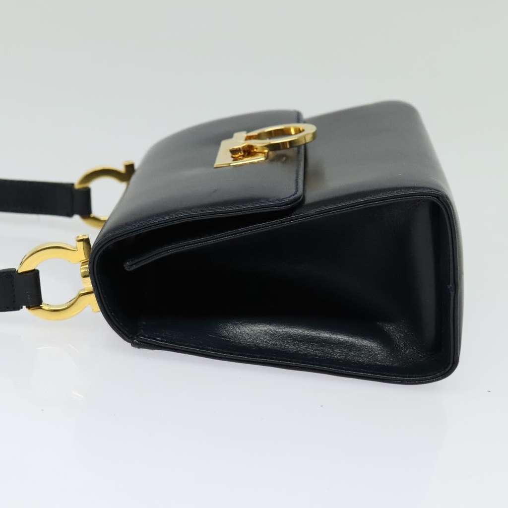 Salvatore Ferragamo Gancini Flap Shoulder bag Black Leather Good condition - Inside View