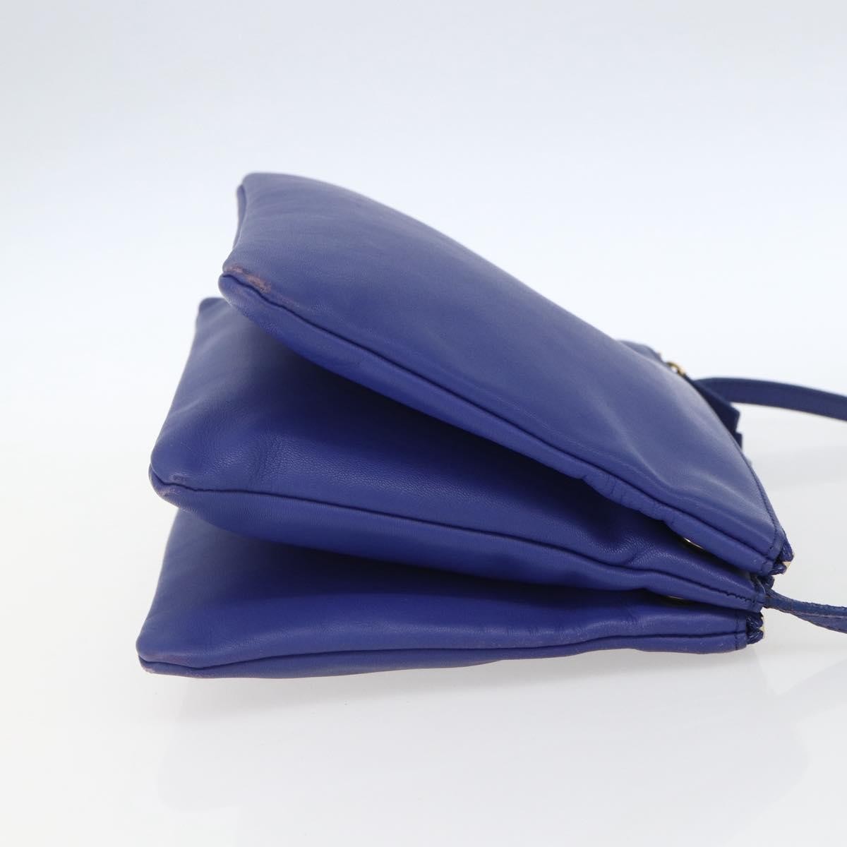 Celine Trio Crossbody Bag Blue Leather Good condition - Model View