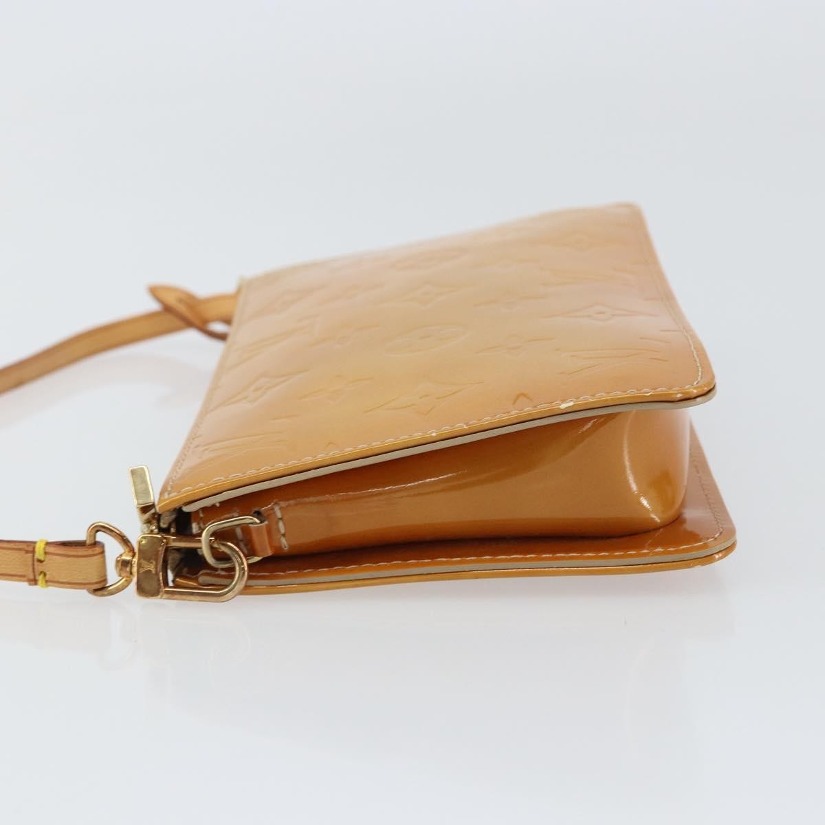 Louis Vuitton Lexington Pochette Yellow Fair condition - Model View