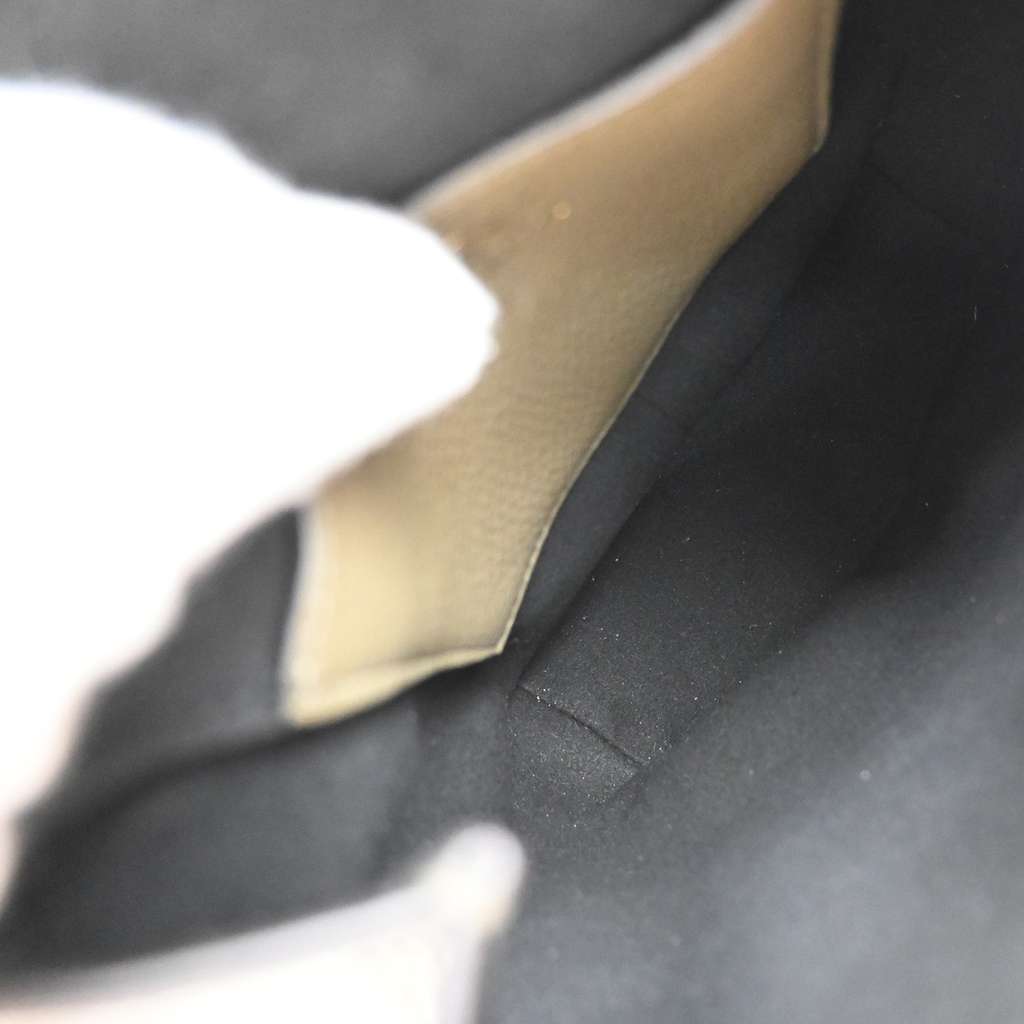 Salvatore Ferragamo Gancini Backpack Khaki Leather Good condition - Box View