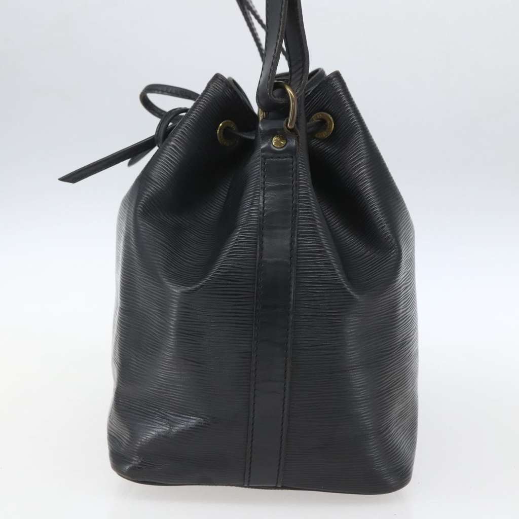 Louis Vuitton Petit Noe Handbag Black Leather Fair condition - Model View