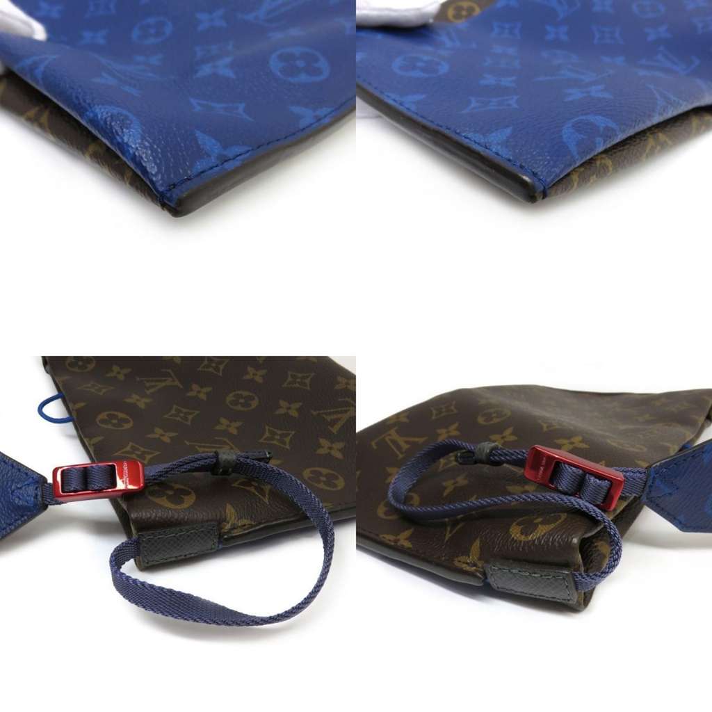 Louis Vuitton Pochette Outdoor Brown Canvas Very good condition - Model View