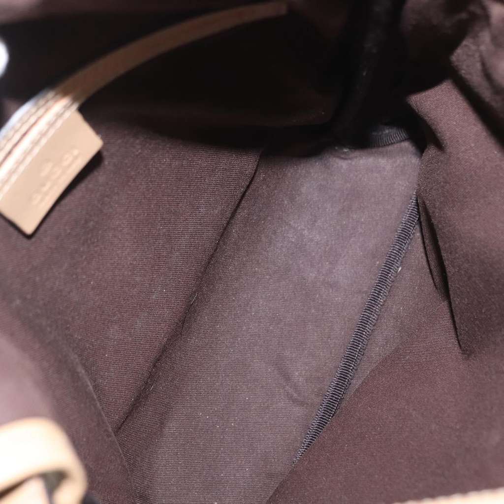 Gucci Flap Messenger White Good condition - Box View