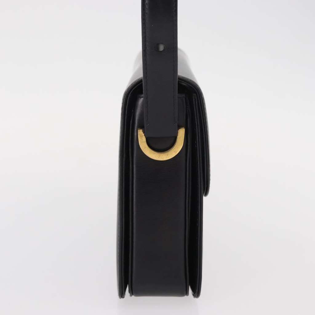 Gucci Vintage Shoulder Bag Black Leather Good condition - Model View