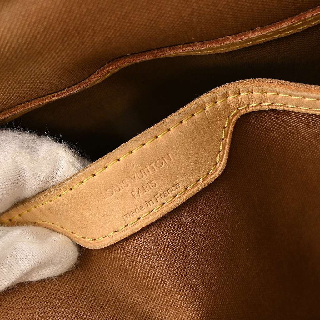 Louis Vuitton Palermo Handbag Brown Canvas Good condition - Model View