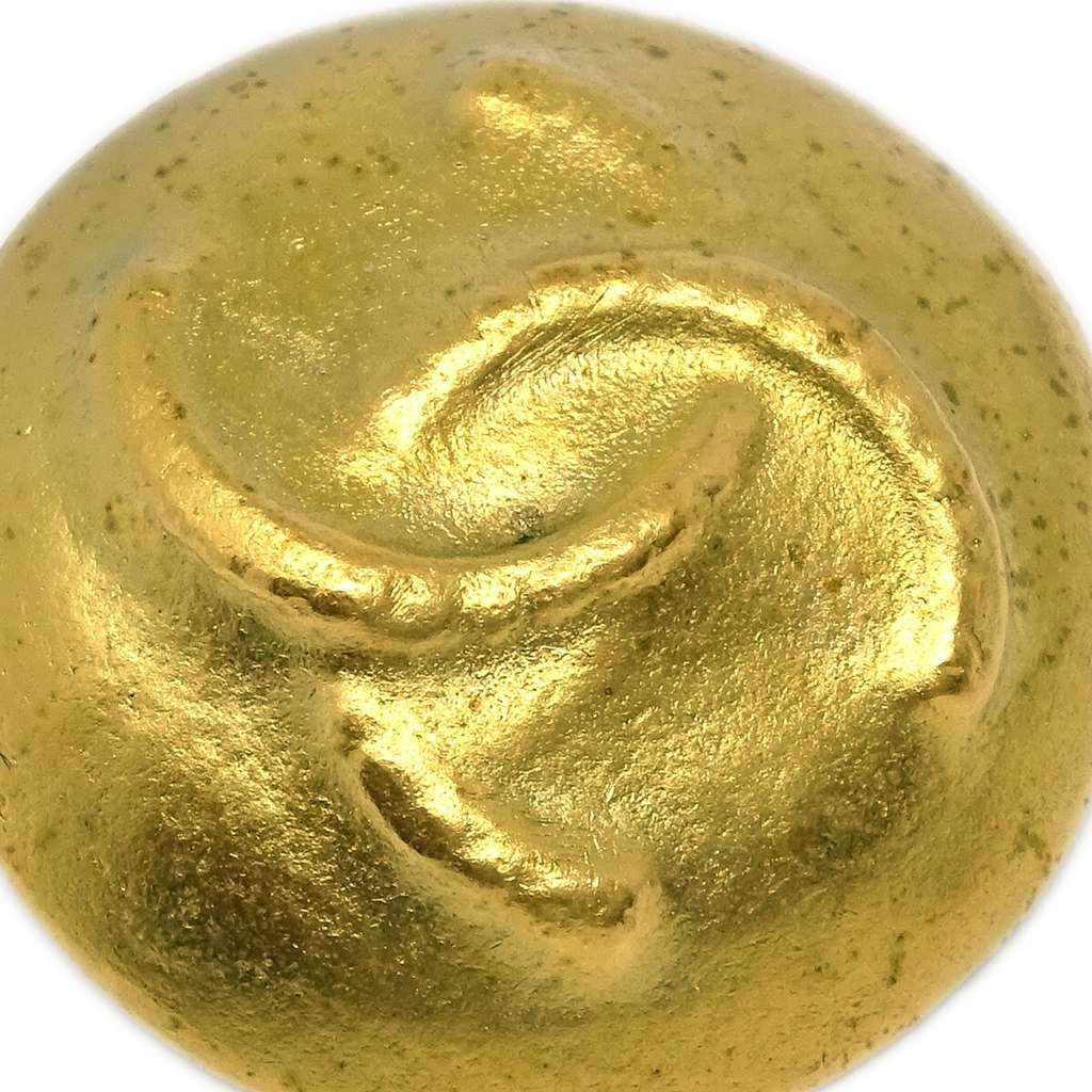 Chanel Vintage CC Round Clip-On Earrings Gold Good condition - Inside View