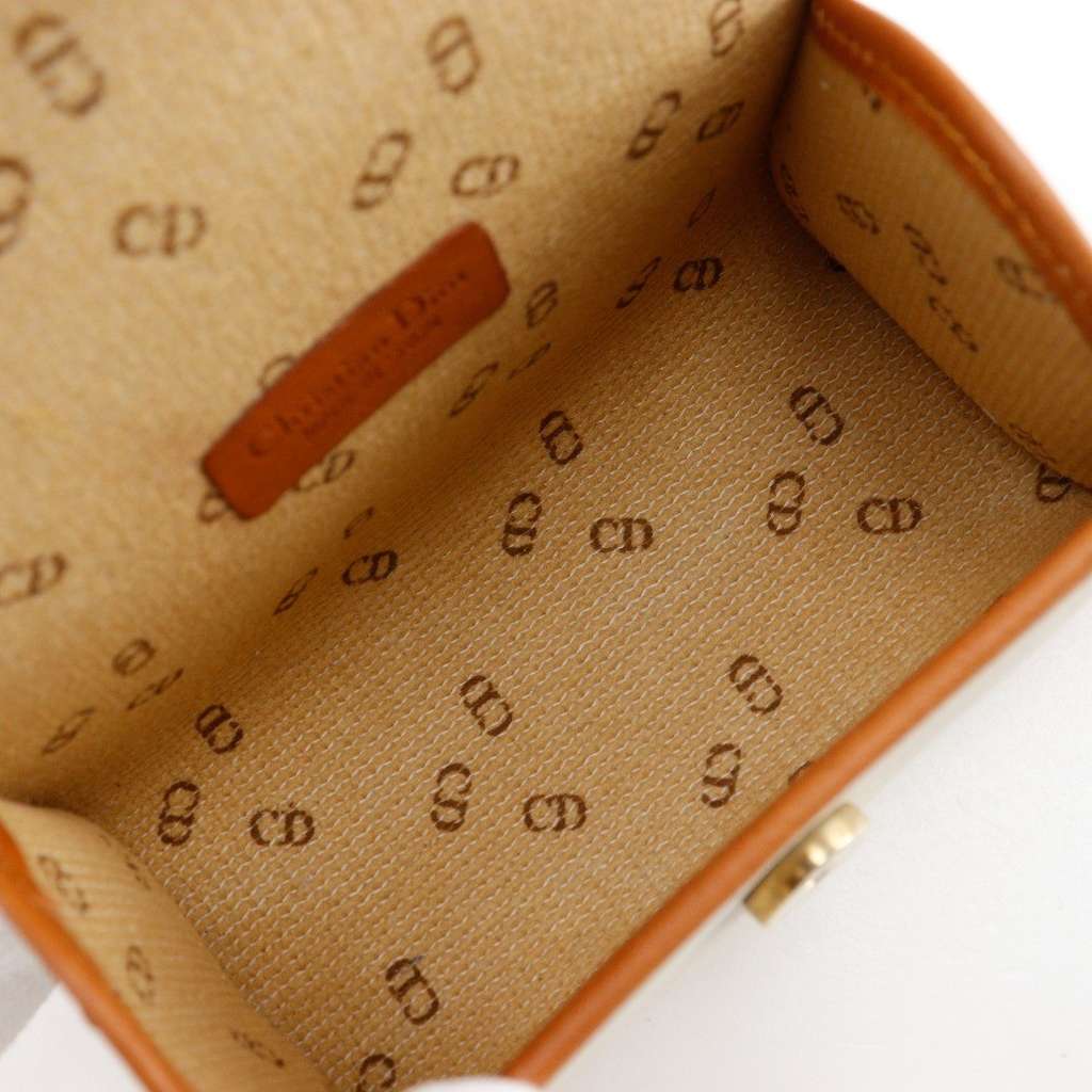 Christian Dior CD logo novelty pouch Ecru Good condition - Model View