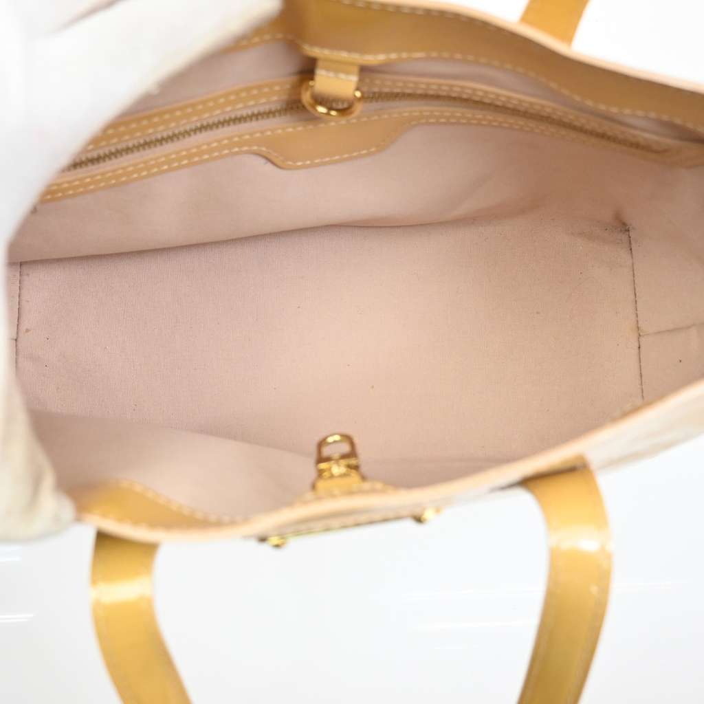 Louis Vuitton Wilshire Handbag Beige Good condition - Box View