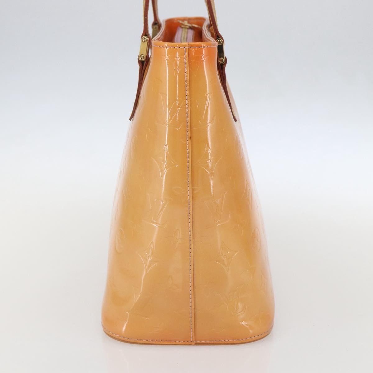 Louis Vuitton Houston Handbag Pink Good condition - Model View