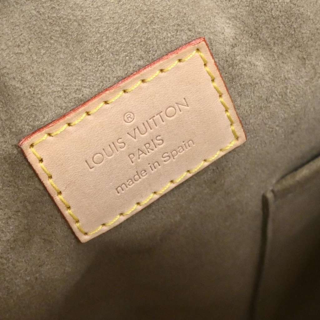 Louis Vuitton Courtney Bag Other Canvas Good condition - Model View