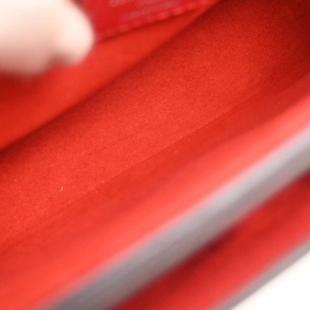 Louis Vuitton Very Messenger Red Leather Good condition - Inside View