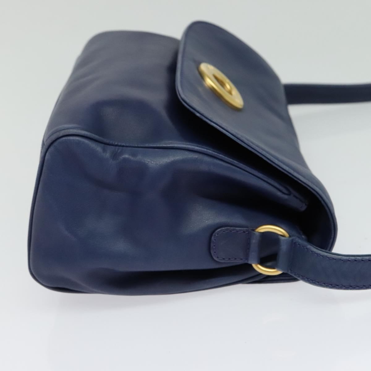 Celine Circle logo Navy Leather Good condition - Model View