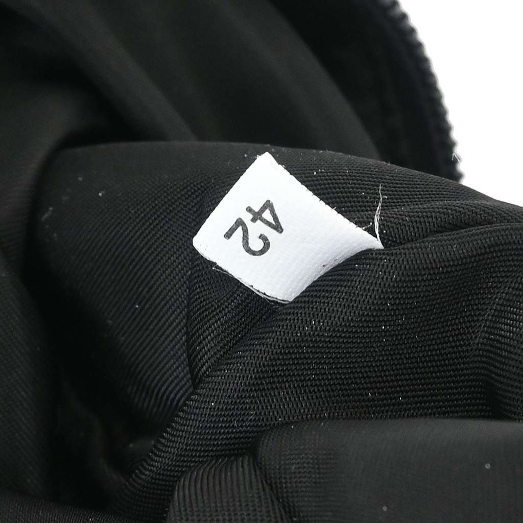 Prada Hobo Black Good condition - Box View